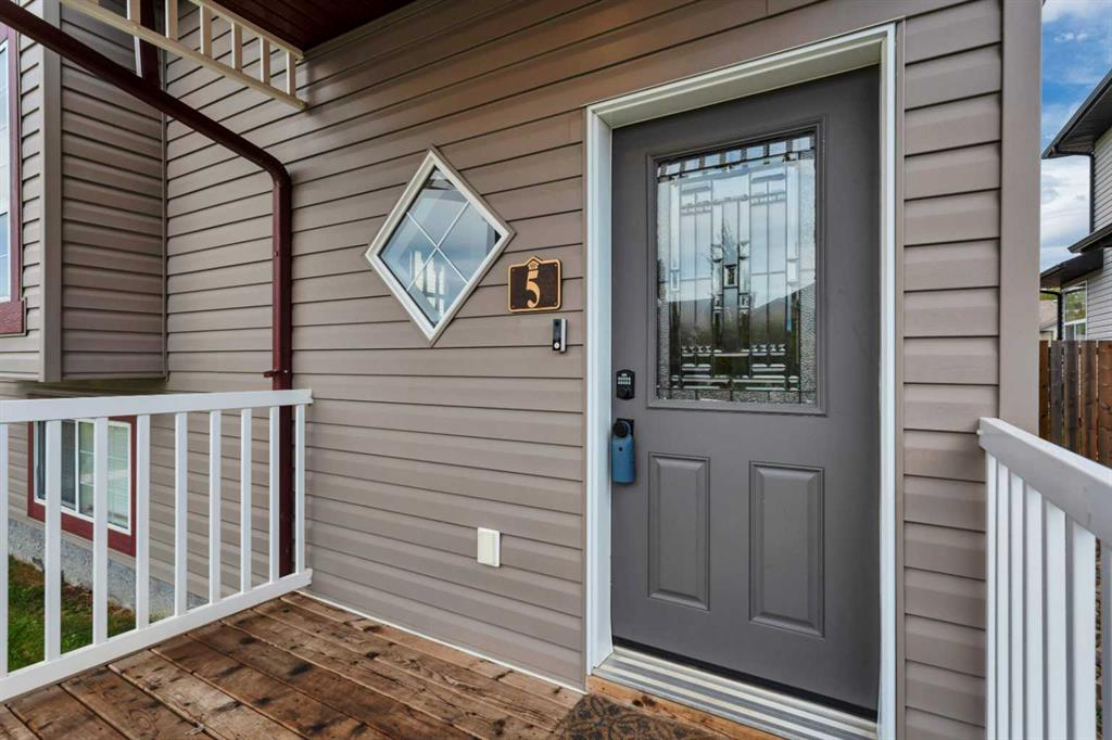 Fifth View of 5 Wilkinson Circle , Willow Springs, Sylvan Lake, Alberta, T4S 2N7