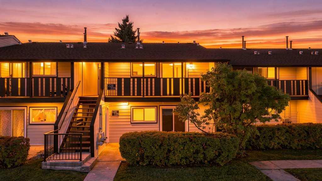 228, 54 Bell Street , A2348409, Alberta,