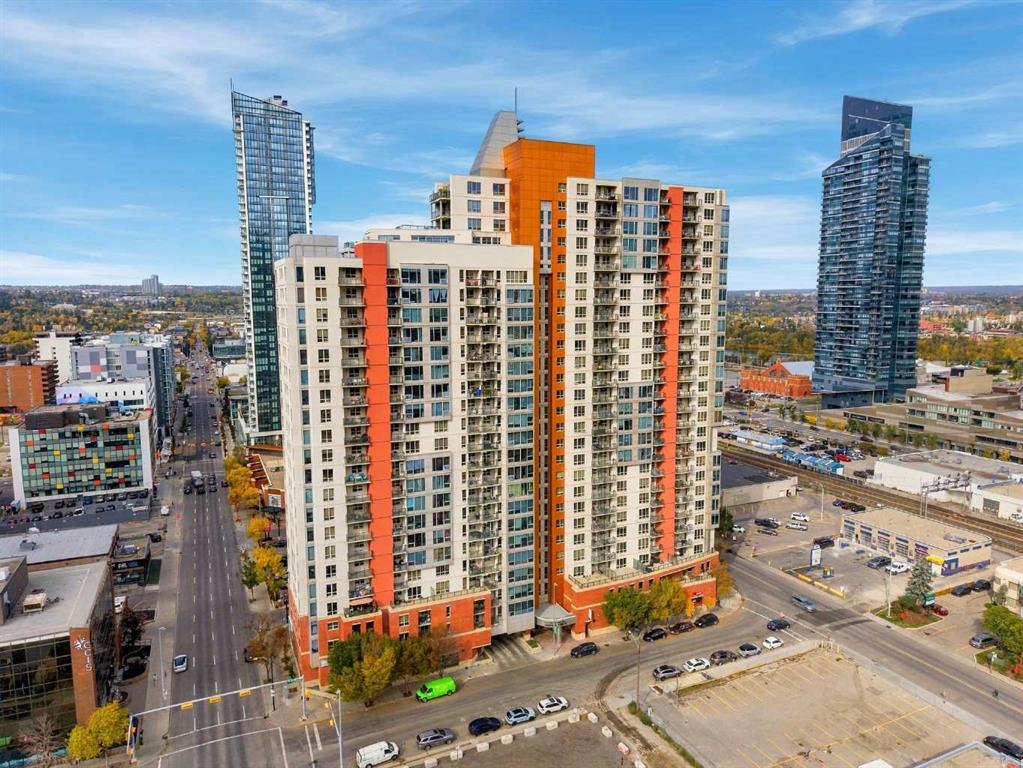 Second View of 2014, 1053 10 Street SW, Beltline, Calgary, Alberta, T2R 1S6