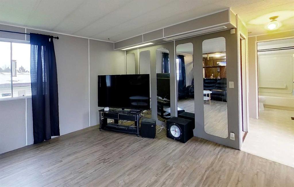 Fifth View of 57, 6026 13 Avenue  , NONE, Edson, Alberta, T7E 1N5