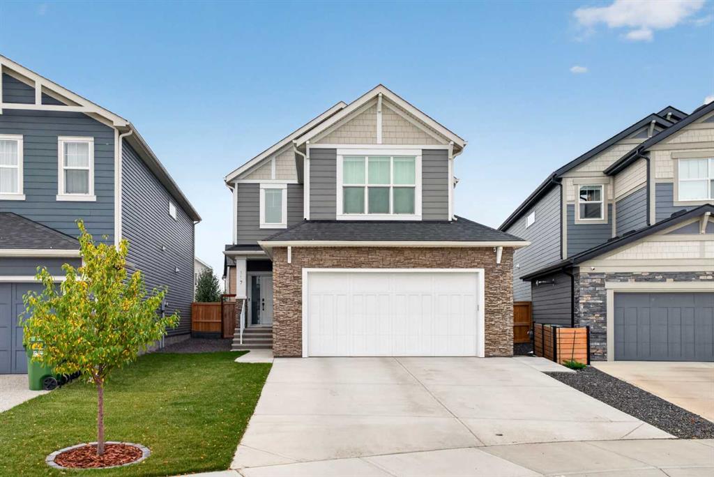 117 Legacy Glen Crescent SE, A2348500, Alberta,