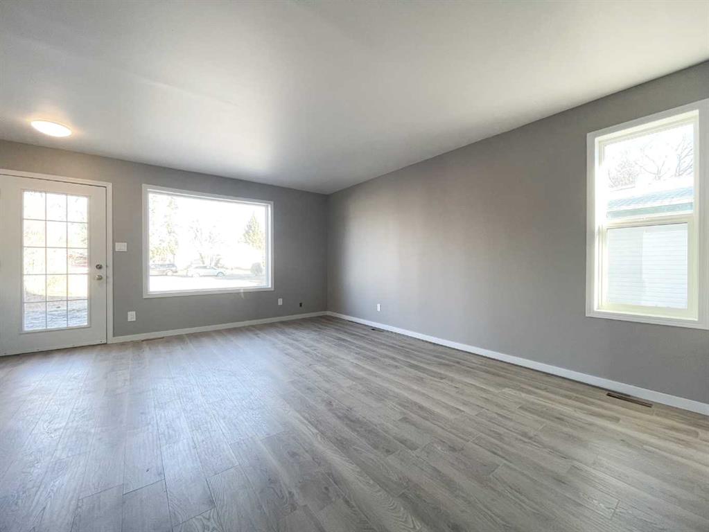 Fifth View of 733 9 Avenue , NONE, Wainwright, Alberta, T9W 1B9