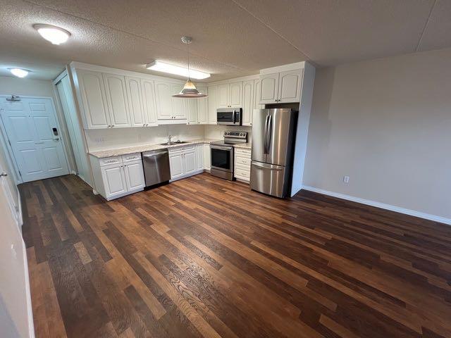 Fourth View of 205, 228 Pembina Avenue , Mountain View, Hinton, Alberta, T7V 0A5