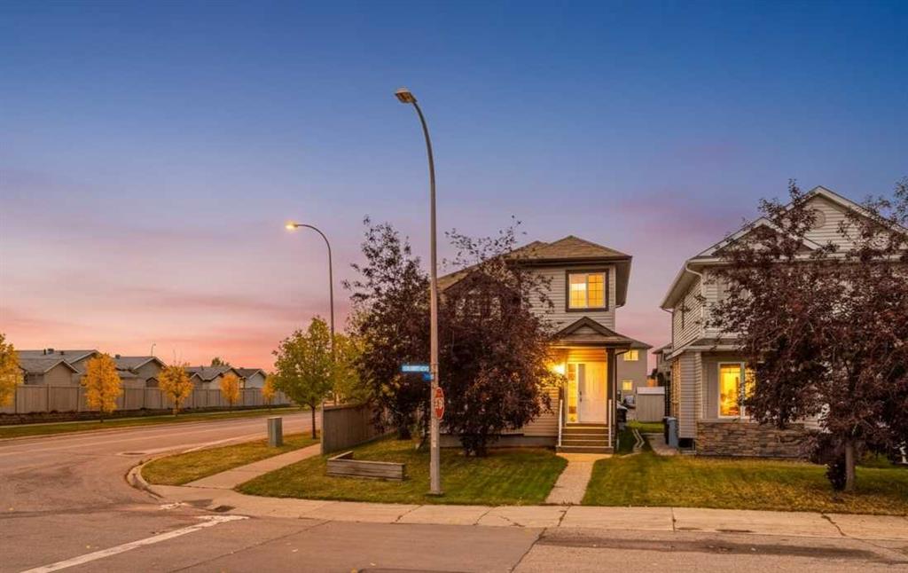 Main View of 100 Fireweed Crescent , Timberlea, Fort McMurray, Alberta, T9K0J3