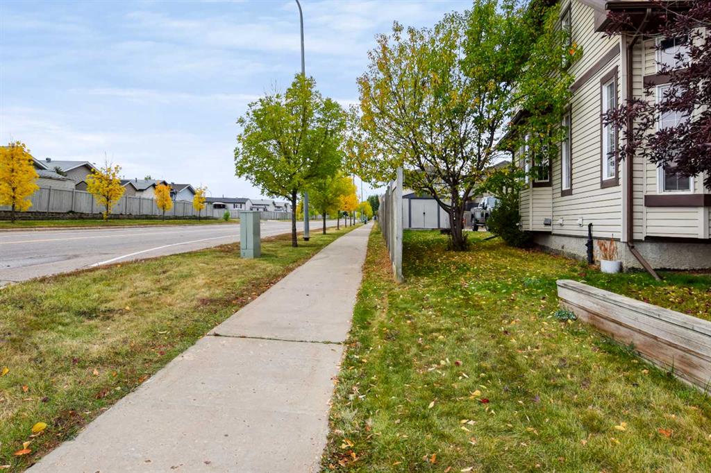Fifth View of 100 Fireweed Crescent , Timberlea, Fort McMurray, Alberta, T9K0J3