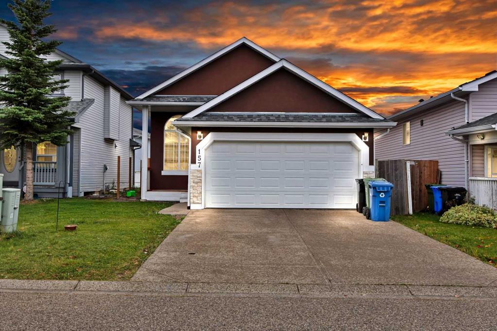 157 Saratoga Close NE, A2348692, Alberta,