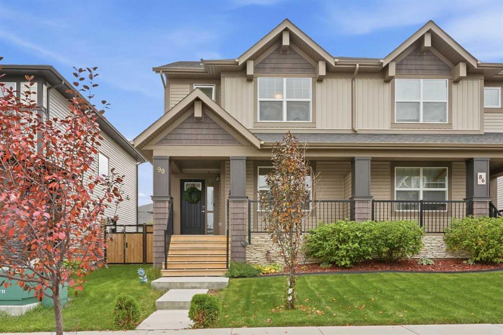 90 Hillcrest Close SW, A2348707, Alberta,