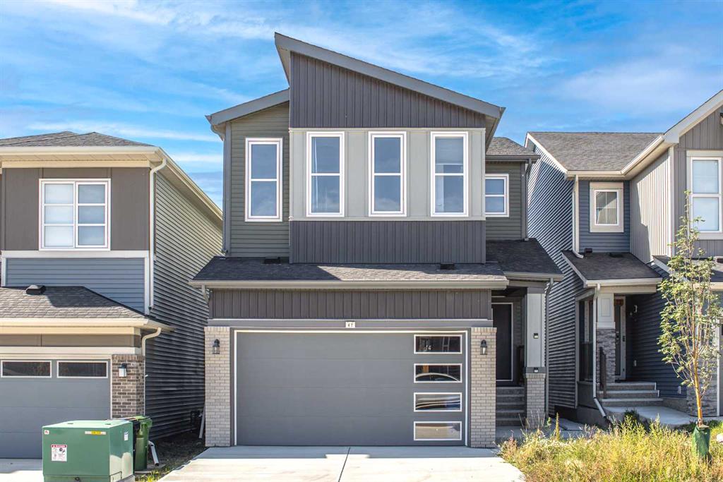 47 Carringvue Passage NW, A2348734, Alberta,
