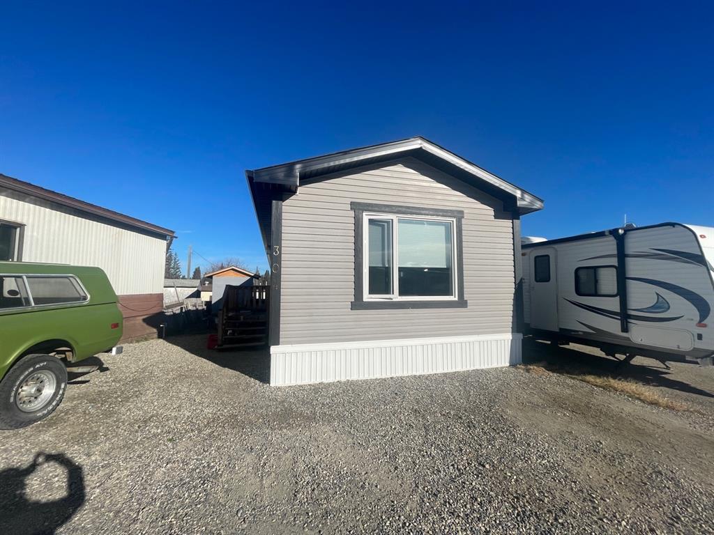 Second View of 304, 133 JARVIS Street , Hillcrest, Hinton, Alberta, T7V 1R5