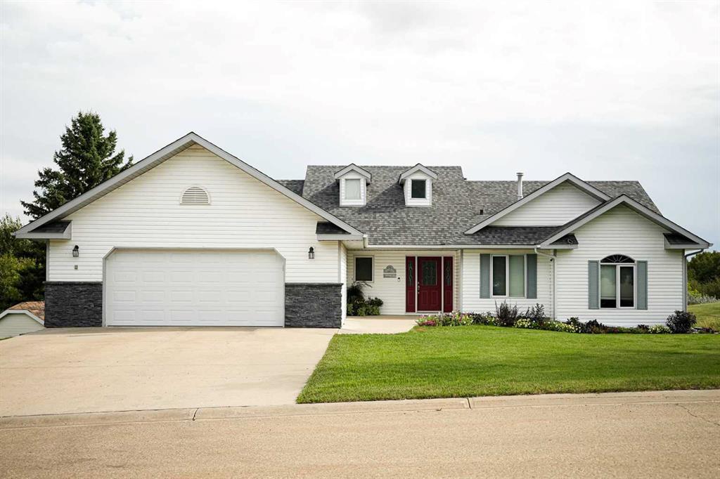 4311 Meadow Lane Crescent , A2348759, Alberta,