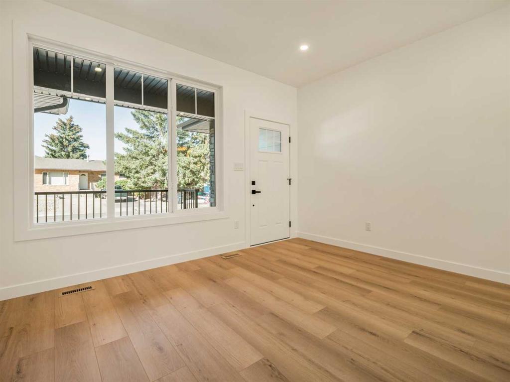 Fifth View of 1525 17 Street S, Agnes Davidson, Lethbridge, Alberta, T1K 0W9