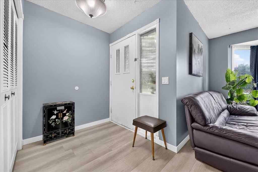 Fourth View of 672 Whiteridge Way NE, Whitehorn, Calgary, Alberta, T1Y 4S9