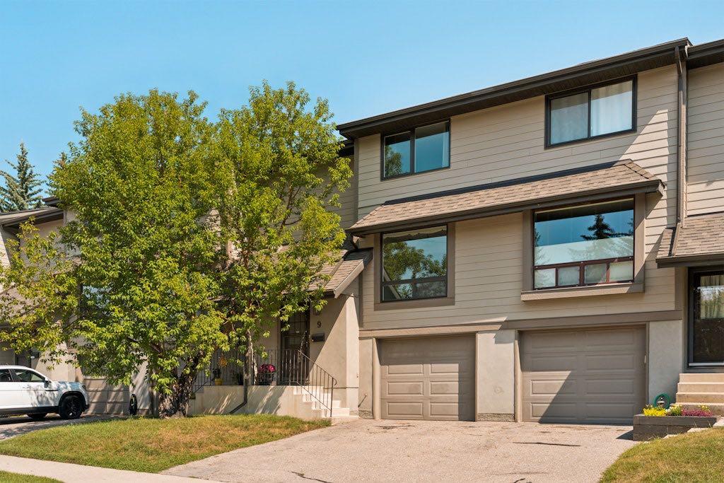 Second View of 9, 5019 46 Avenue SW, Glamorgan, Calgary, Alberta, T3E6R1