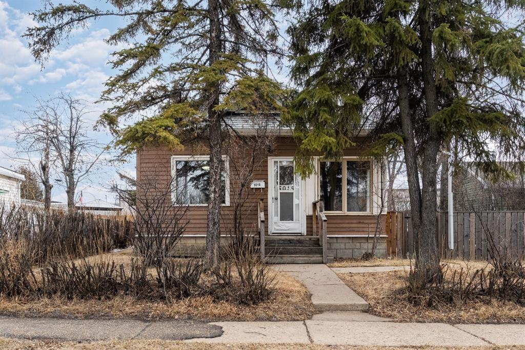 5015 52A Street , A2348832, Alberta,