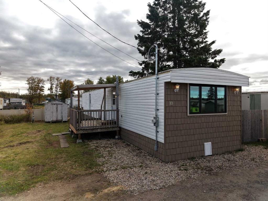 10 Kaybob Trailer Crt  , A2348876, Alberta,