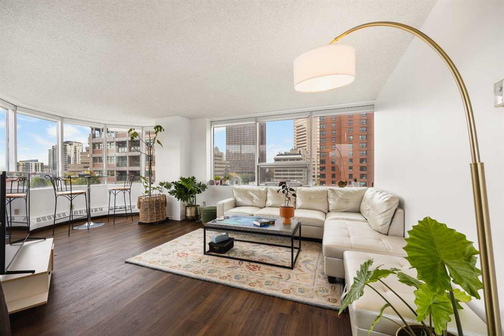 Third View of 506, 128 2 Avenue SE, Chinatown, Calgary, Alberta, T2G 5J5