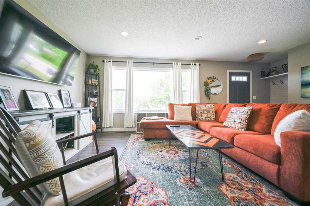 Third View of 9703 87 Avenue , Highland Park, Grande Prairie, Alberta, T8V 0B1