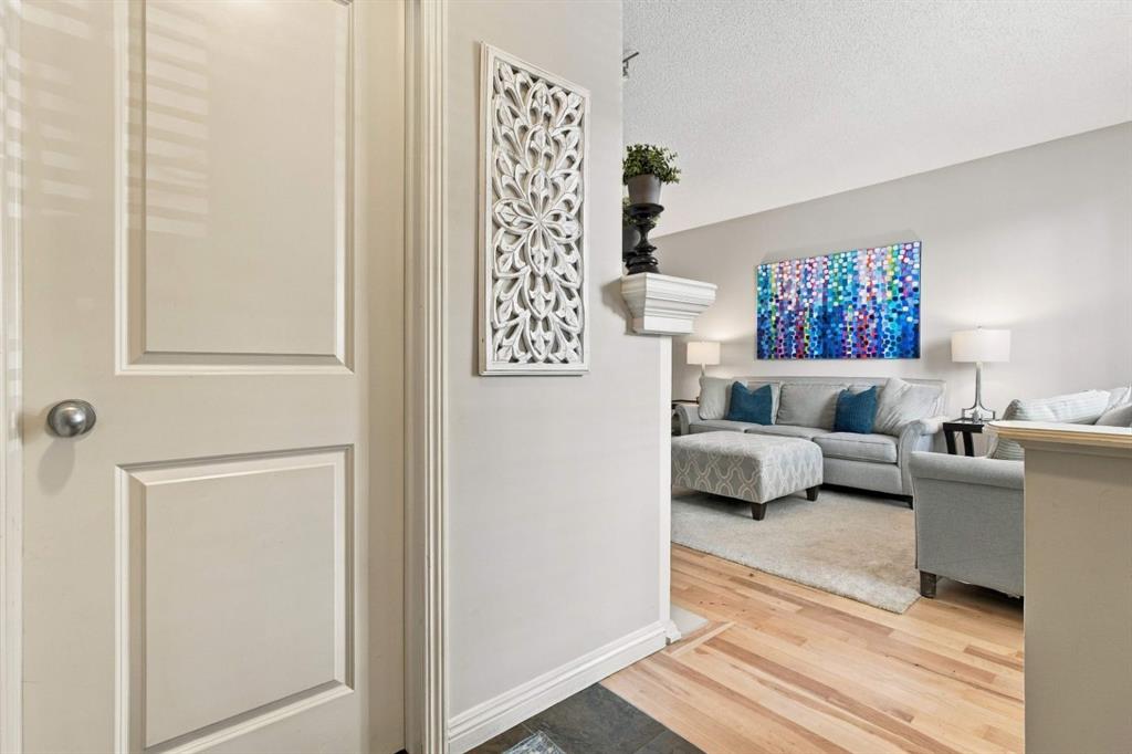 Fifth View of 2952 Peacekeepers Way SW, Garrison Green, Calgary, Alberta, T3E7R6