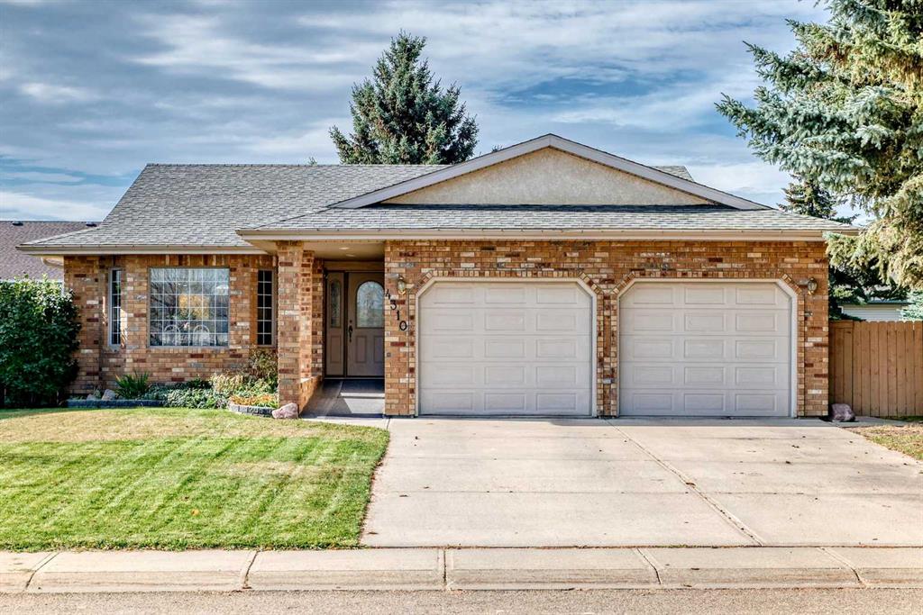 Second View of 4310 60 Avenue , Napoleon Lake, Innisfail, Alberta, T4G 1L2