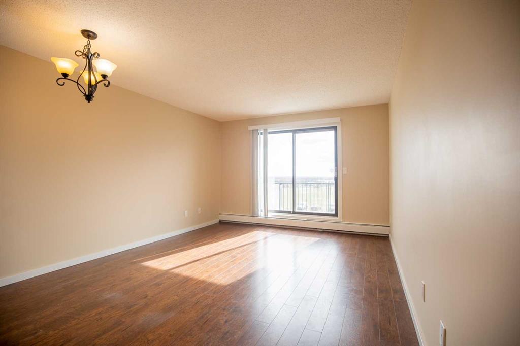 Fourth View of 304, 9903 97 Street , NONE, Wembley, Alberta, T0H 3C0