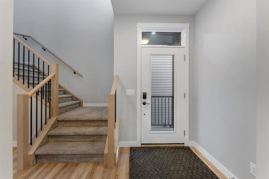 Fifth View of 184 Creekstone Row SW, Pine Creek, Calgary, Alberta, T2X 5E1