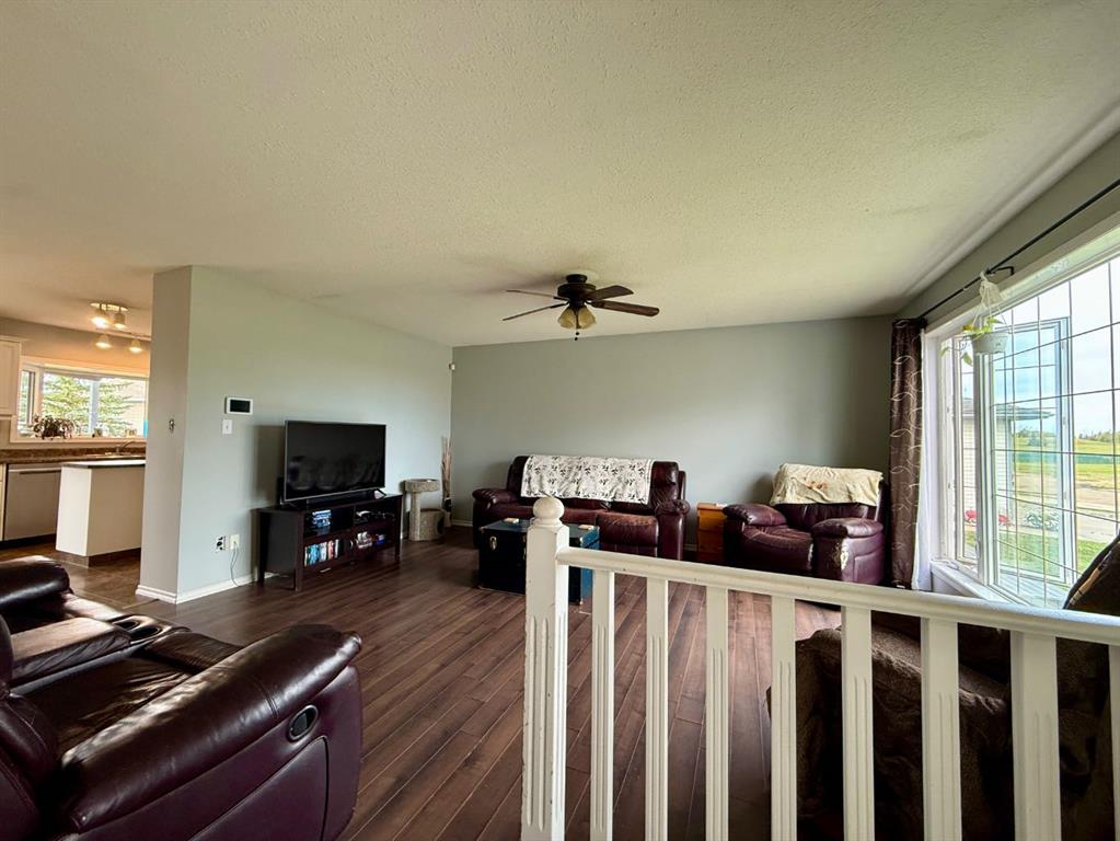 Third View of 5010 47 Street , NONE, Irma, Alberta, T0B 2H0