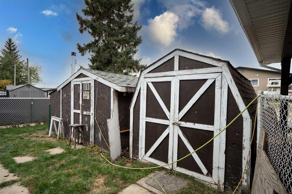 Fifth View of 4716 49 Street , NONE, Caroline, Alberta, T0M 0M0