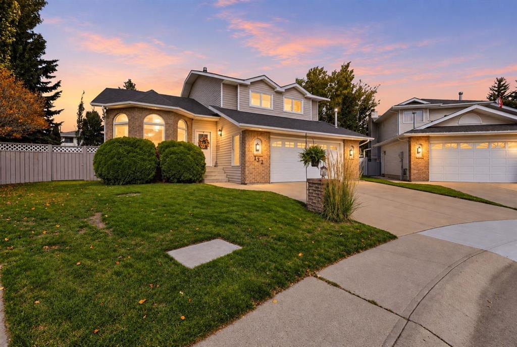 132 Denison Crescent , A2349050, Alberta,