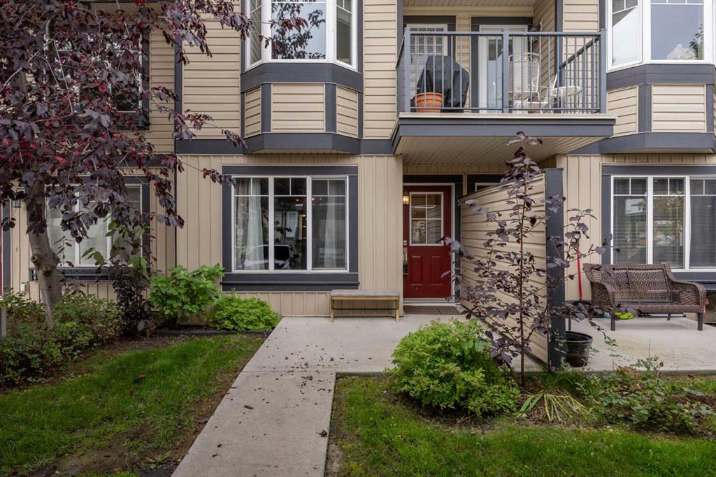 5, 133 Copperpond Heights SE, A2349123, Alberta,