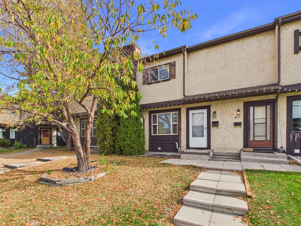 Third View of B, 4 Manning Street , Morrisroe Extension, Red Deer, Alberta, T4R 1N6