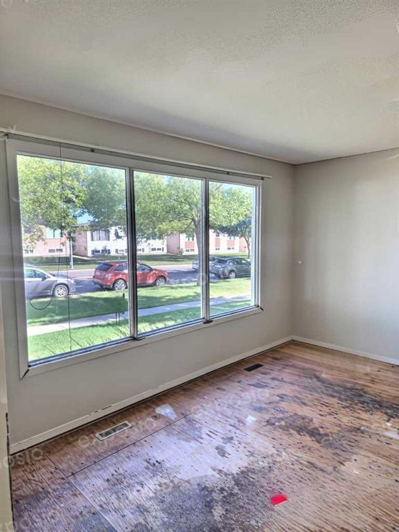 Third View of 50 Jerry Potts Boulevard W, Indian Battle Heights, Lethbridge, Alberta, T1K 5M5
