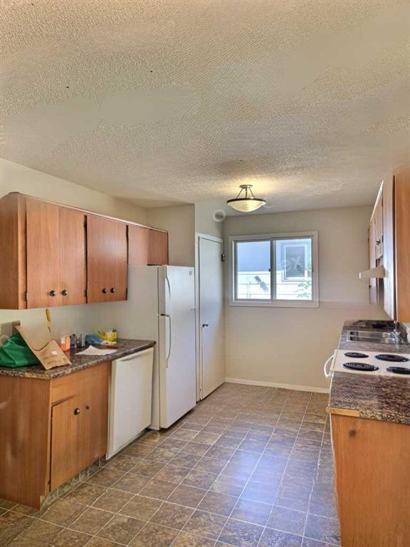 Fourth View of 50 Jerry Potts Boulevard W, Indian Battle Heights, Lethbridge, Alberta, T1K 5M5