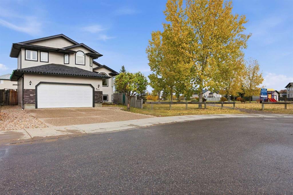 Fourth View of 213 Coyote Crescent , Timberlea, Fort McMurray, Alberta, T9K 0C6