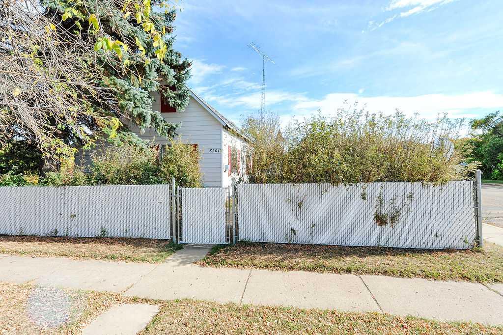 Third View of 5201 50 Street , Daysland, Daysland, Alberta, T0B 1A0