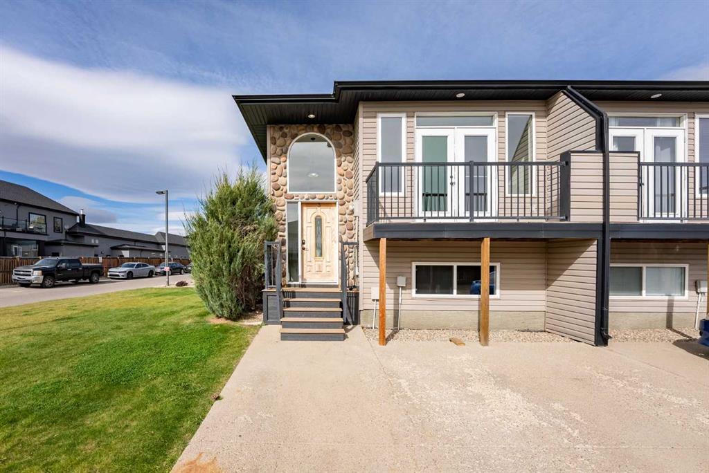 3, 762 Heritage Boulevard W, A2349287, Alberta,