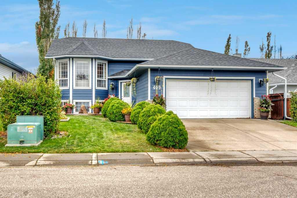 Second View of 409 Strathford Bay , Strathaven, Strathmore, Alberta, T1P 1N8