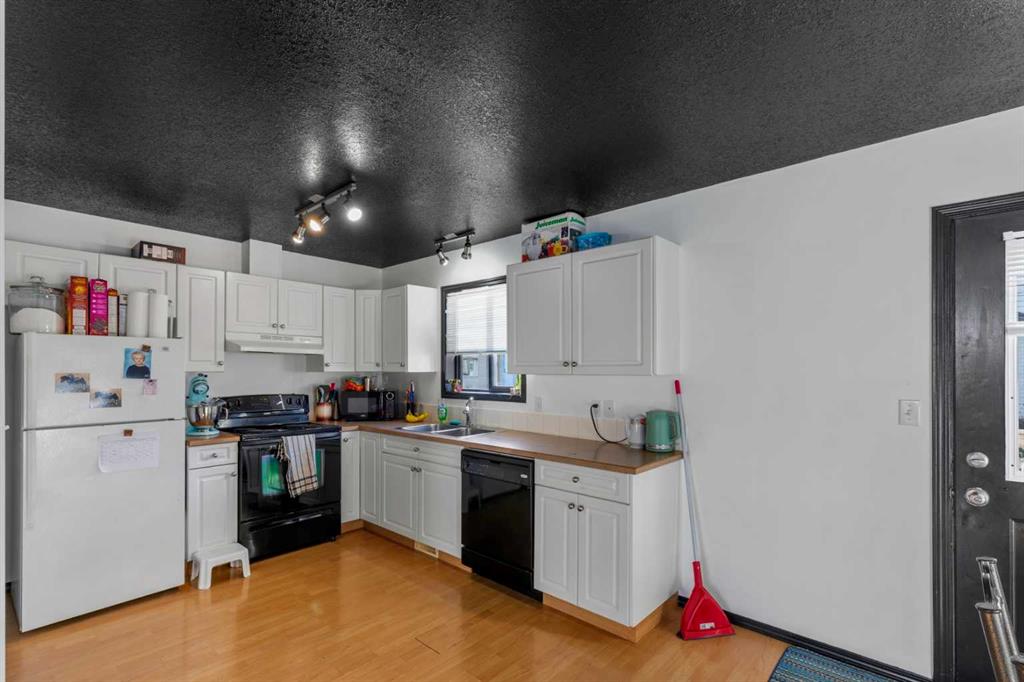 Third View of 120, 10150 121 Avenue , Northridge, Grande Prairie, Alberta, T8V 8H2