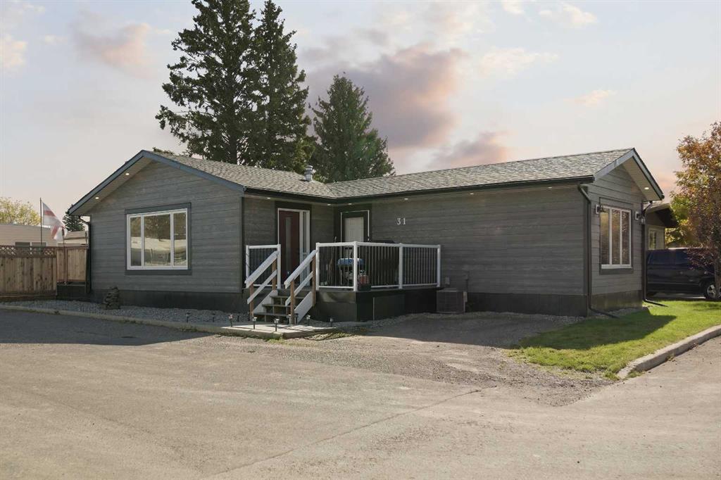 Third View of 31, 1410 43 Street S, Parkview, Lethbridge, Alberta, T1K 3S5