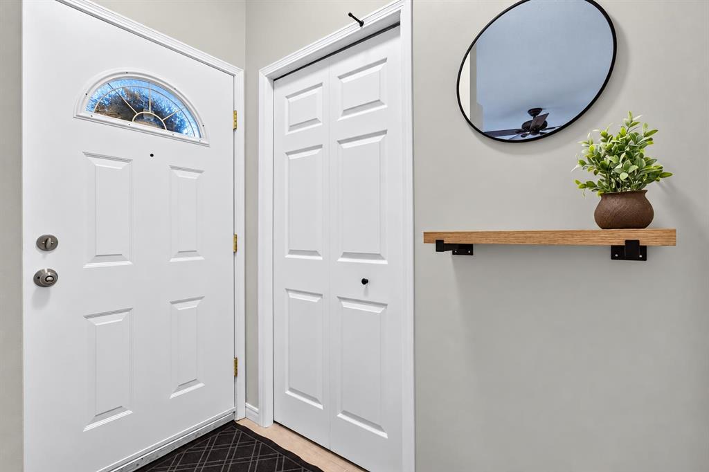 Fourth View of 102, 622 56 Avenue SW, Windsor Park, Calgary, Alberta, T2V 0G8