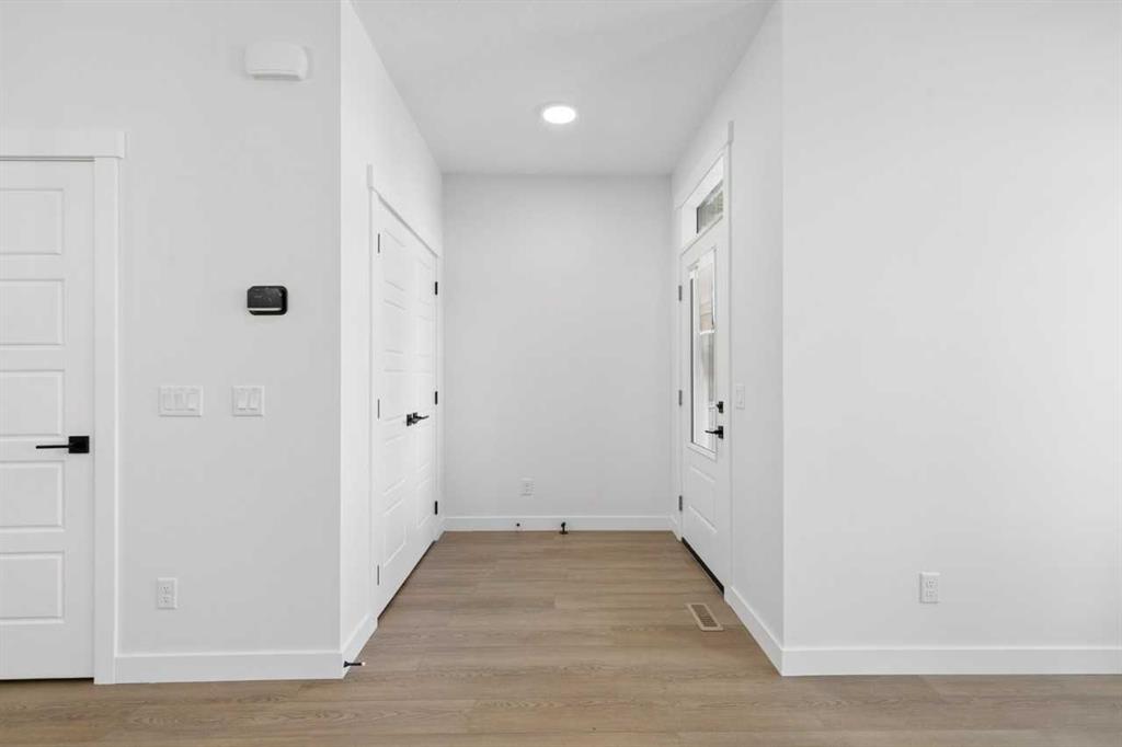 Fourth View of 15449 45 Street SW, Alpine Park, Calgary, Alberta, T2Y 1E2