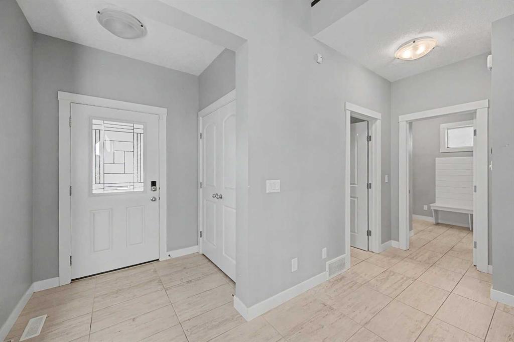 Third View of 604 Midtown Place SW, Midtown, Airdrie, Alberta, T4B 4E3