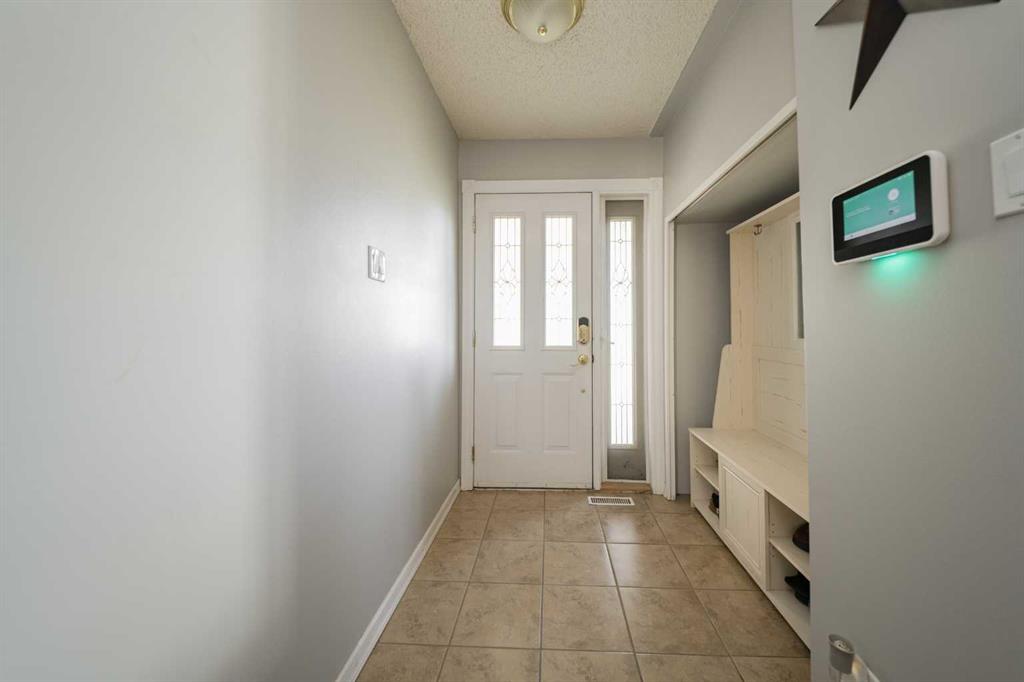 Fifth View of 133 Whiteoak Garden , Thickwood, Fort McMurray, Alberta, t9k1a7