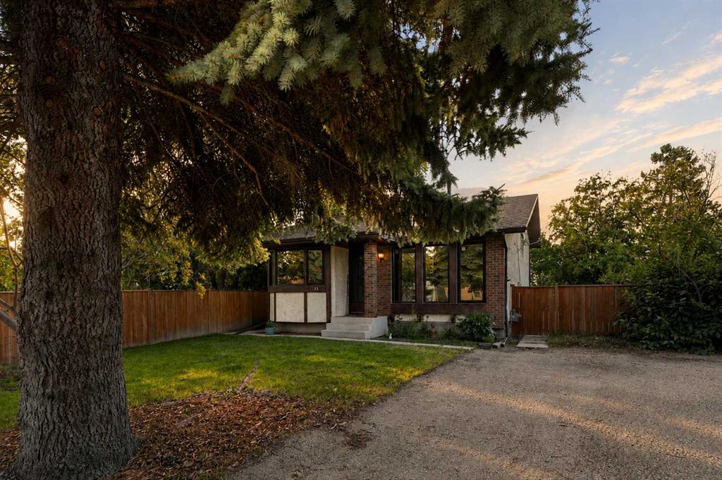 13 Spruce Drive , A2349341, Alberta,