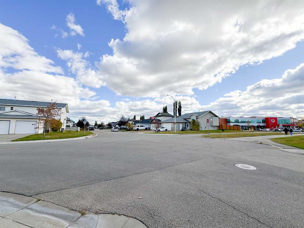 Fifth View of 7201 106 Street , Mission Heights, Grande Prairie, Alberta, T8W 2P9