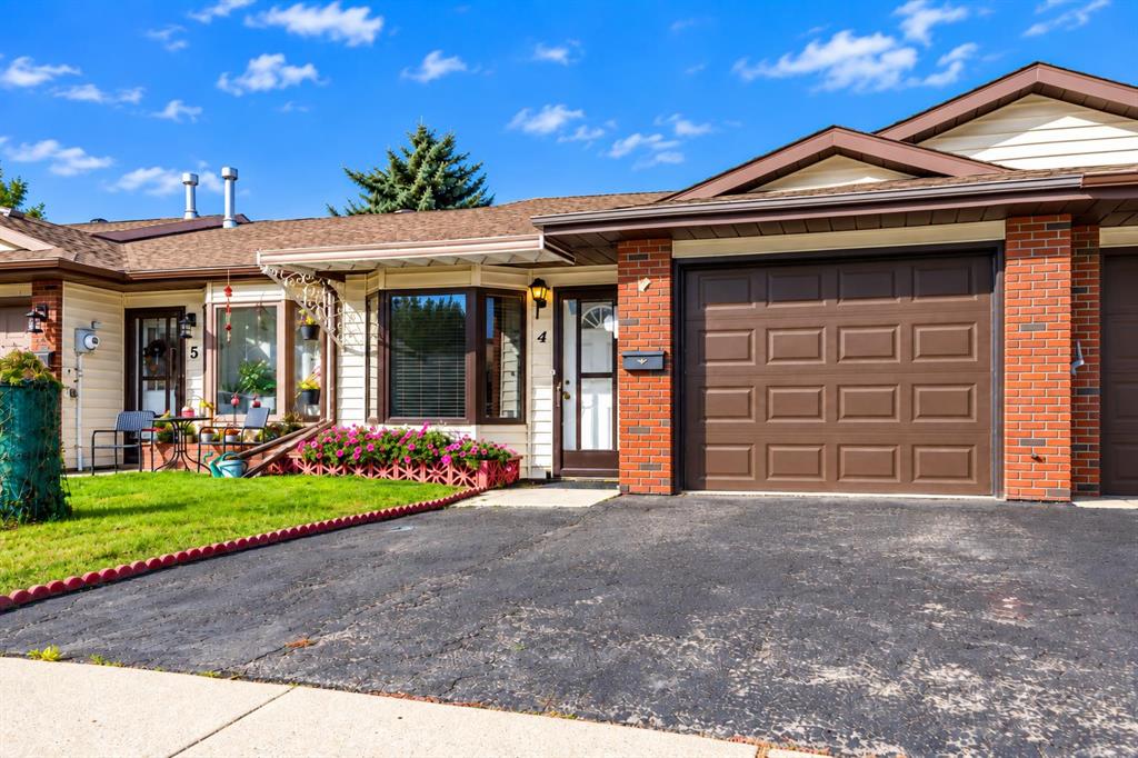 Second View of 4, 4240 46A Ave Crescent , Parkvale, Red Deer, Alberta, T4N 6T9