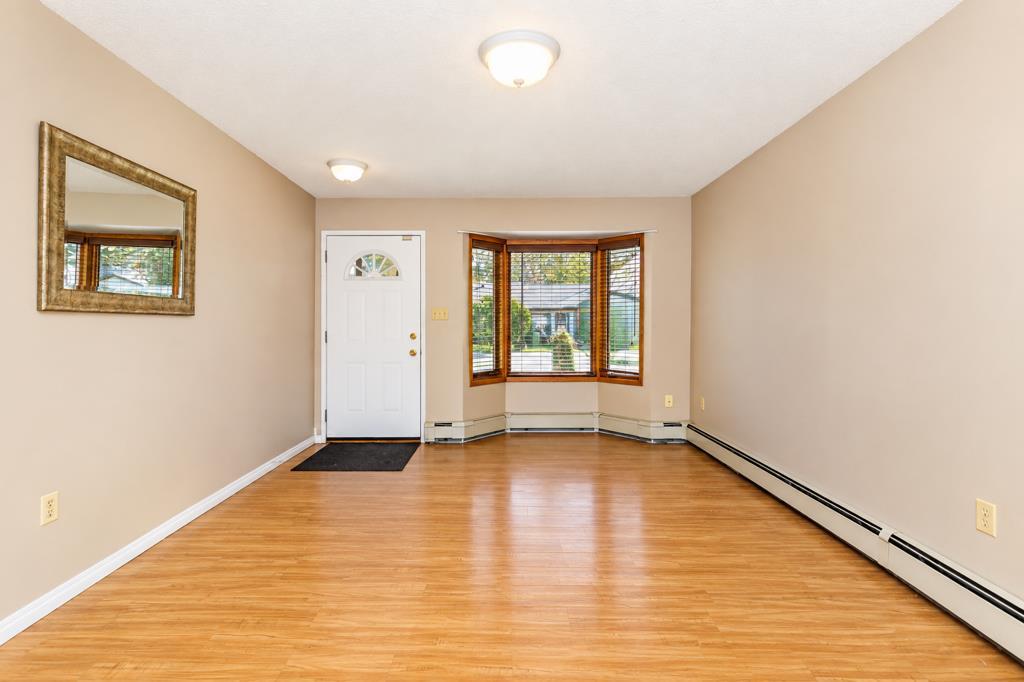 Third View of 4, 4240 46A Ave Crescent , Parkvale, Red Deer, Alberta, T4N 6T9