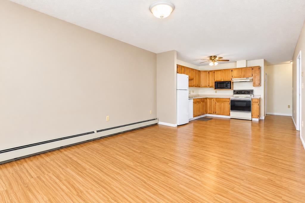 Fifth View of 4, 4240 46A Ave Crescent , Parkvale, Red Deer, Alberta, T4N 6T9