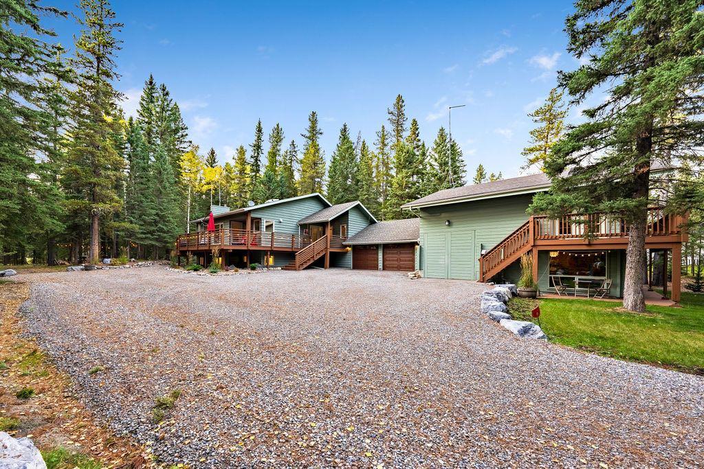 44 Elk Valley Grove , A2349375, Alberta,