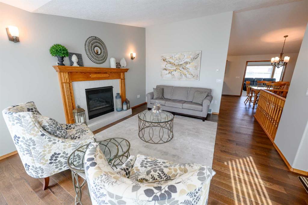 Third View of 9114 110A Avenue , Crystal Heights, Grande Prairie, Alberta, T8X1K3