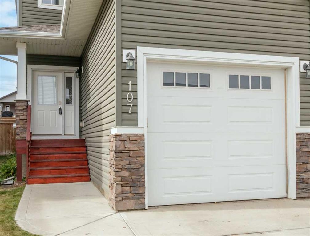 Third View of 107 Henderson Crescent , Hawkridge Estates, Penhold, Alberta, T0M 1R0